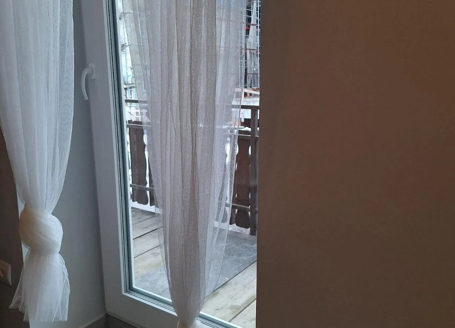 Betariel'Com Donau Zentrum Viena 0*,  Áustria