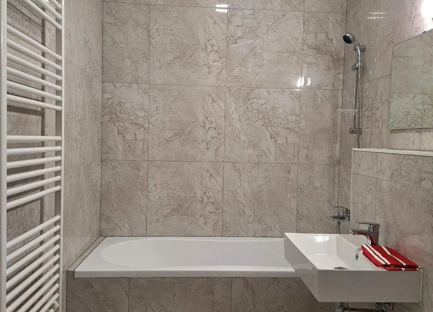 Apartamento Betariel'Com Donau Zentrum Viena